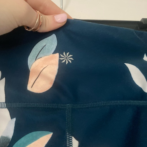 Athleta Elation Leggings - Picture 9 of 13